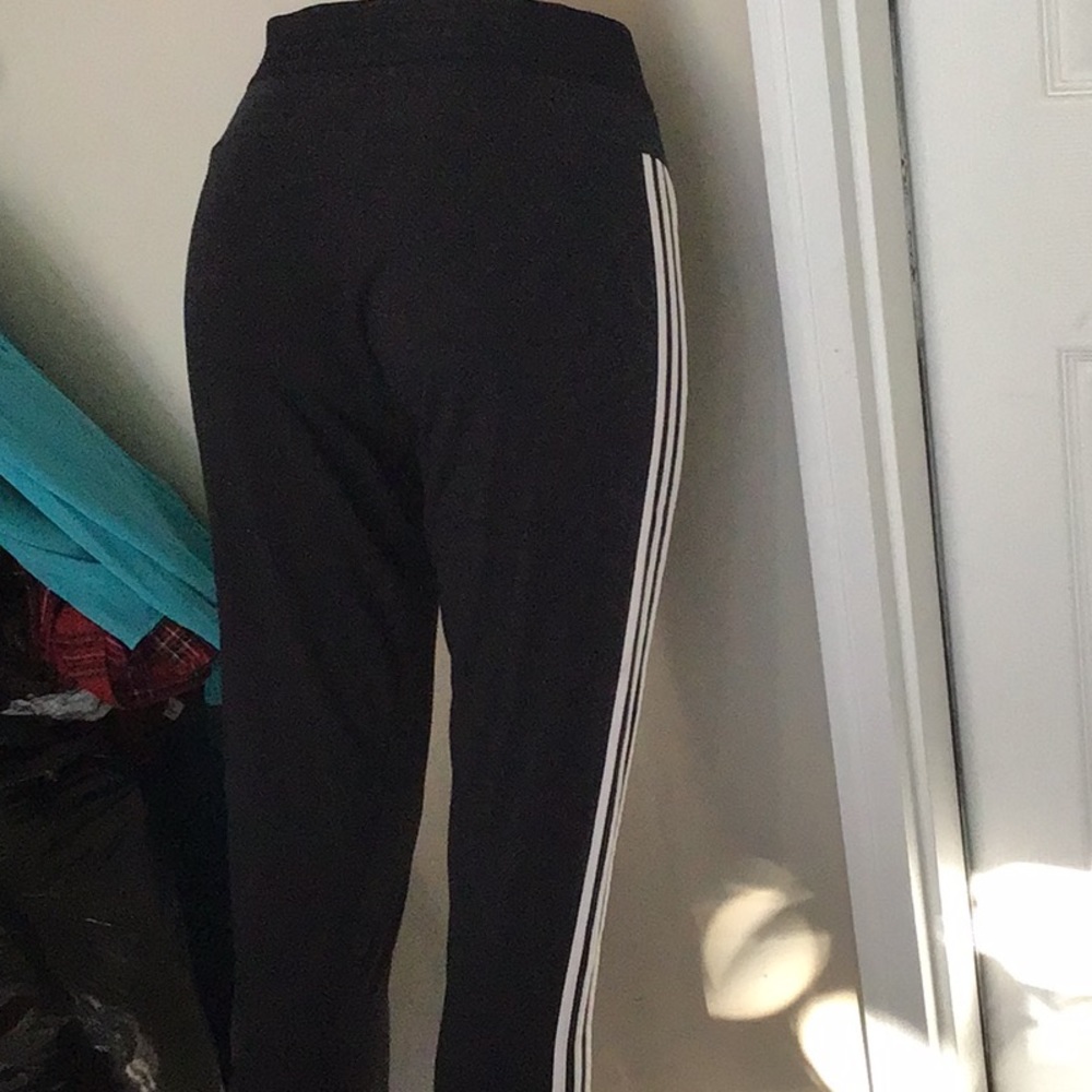 Adidas - Picture 3 of 3